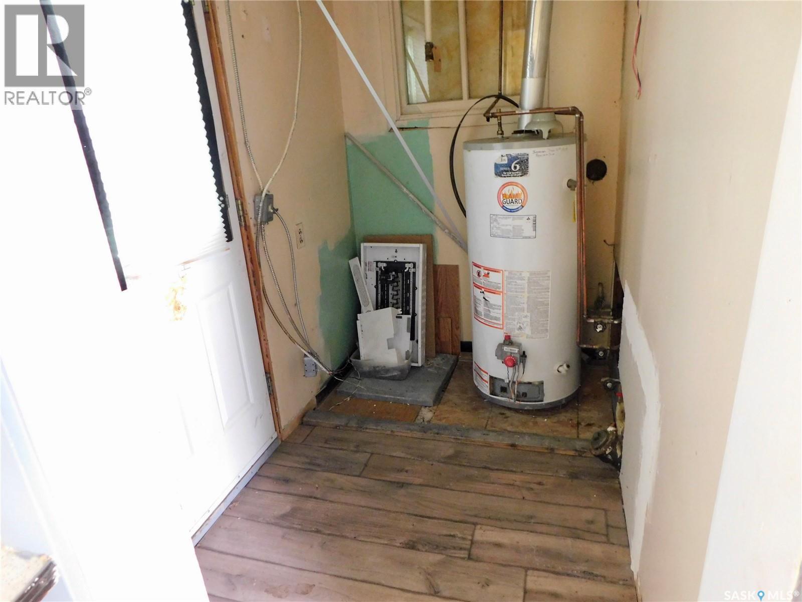 214 2Nd Street E, Lafleche, SK - Indoor Photo Showing Basement