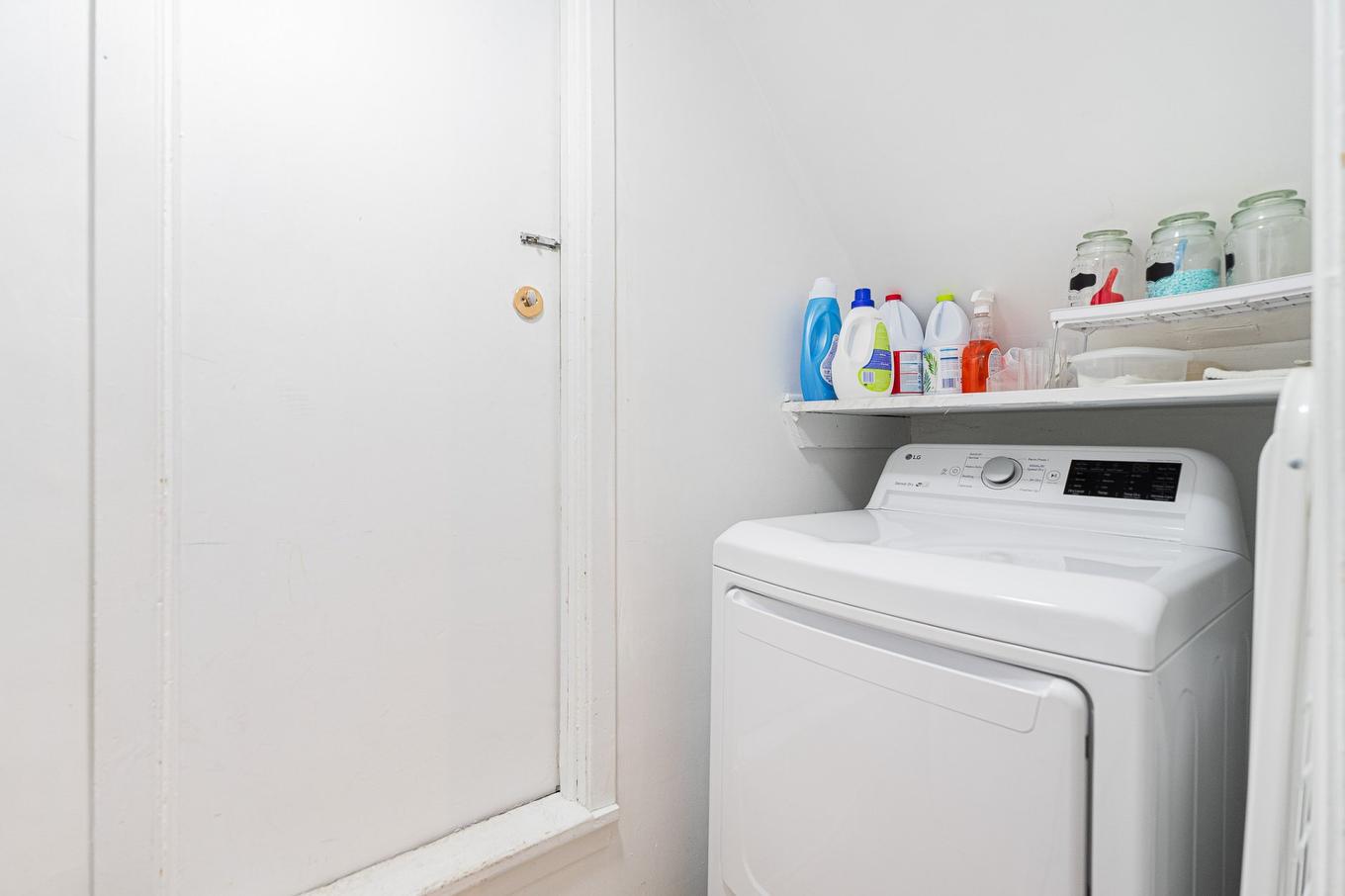 Laundry room - 4607 - 4609 Av. Coolbrook, Montréal (Côte-Des-Neiges/Notre-Dame-De-Grâce), QC - Indoor Photo Showing Laundry Room