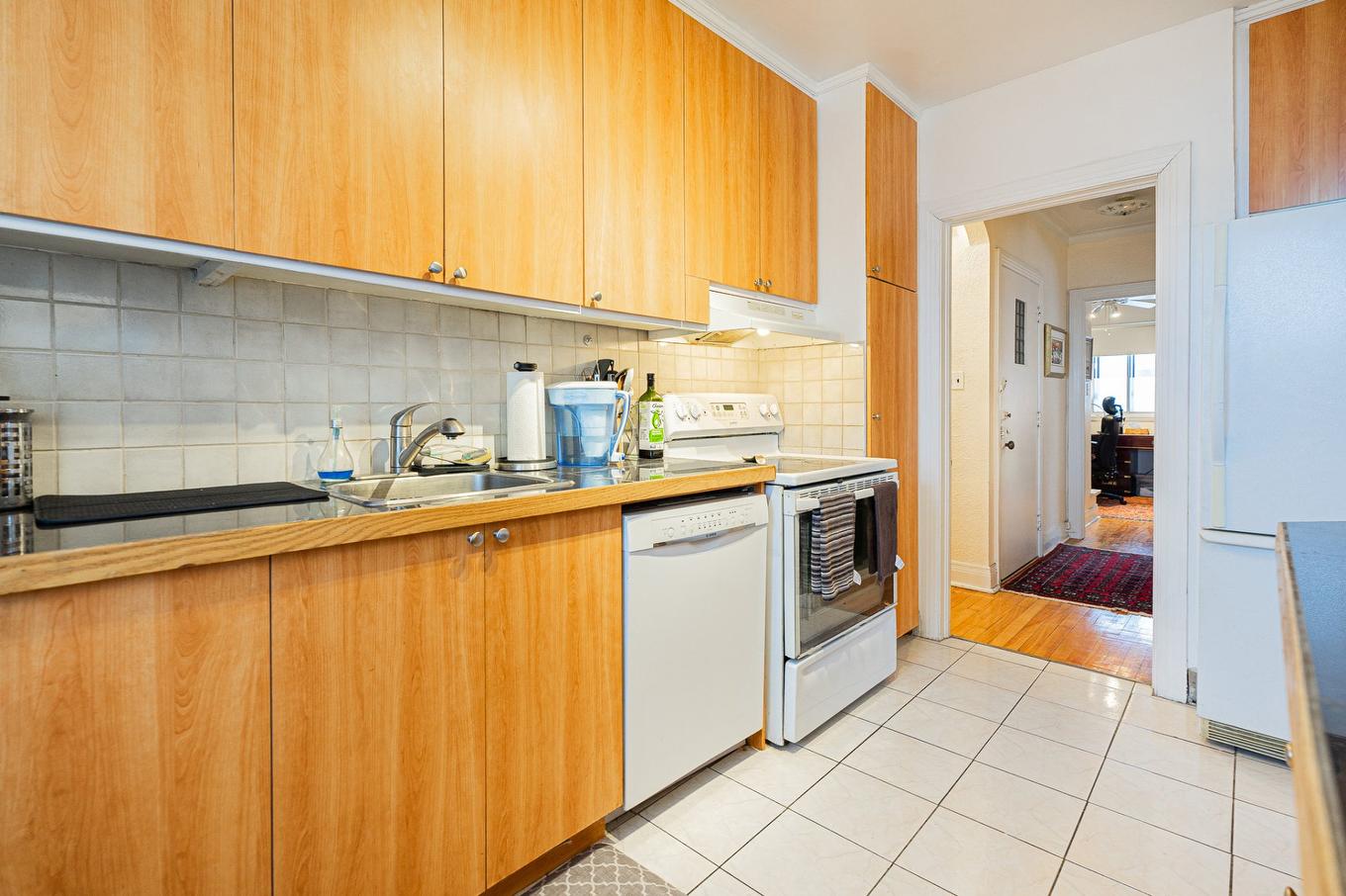Kitchen - 4607 - 4609 Av. Coolbrook, Montréal (Côte-Des-Neiges/Notre-Dame-De-Grâce), QC - Indoor Photo Showing Kitchen