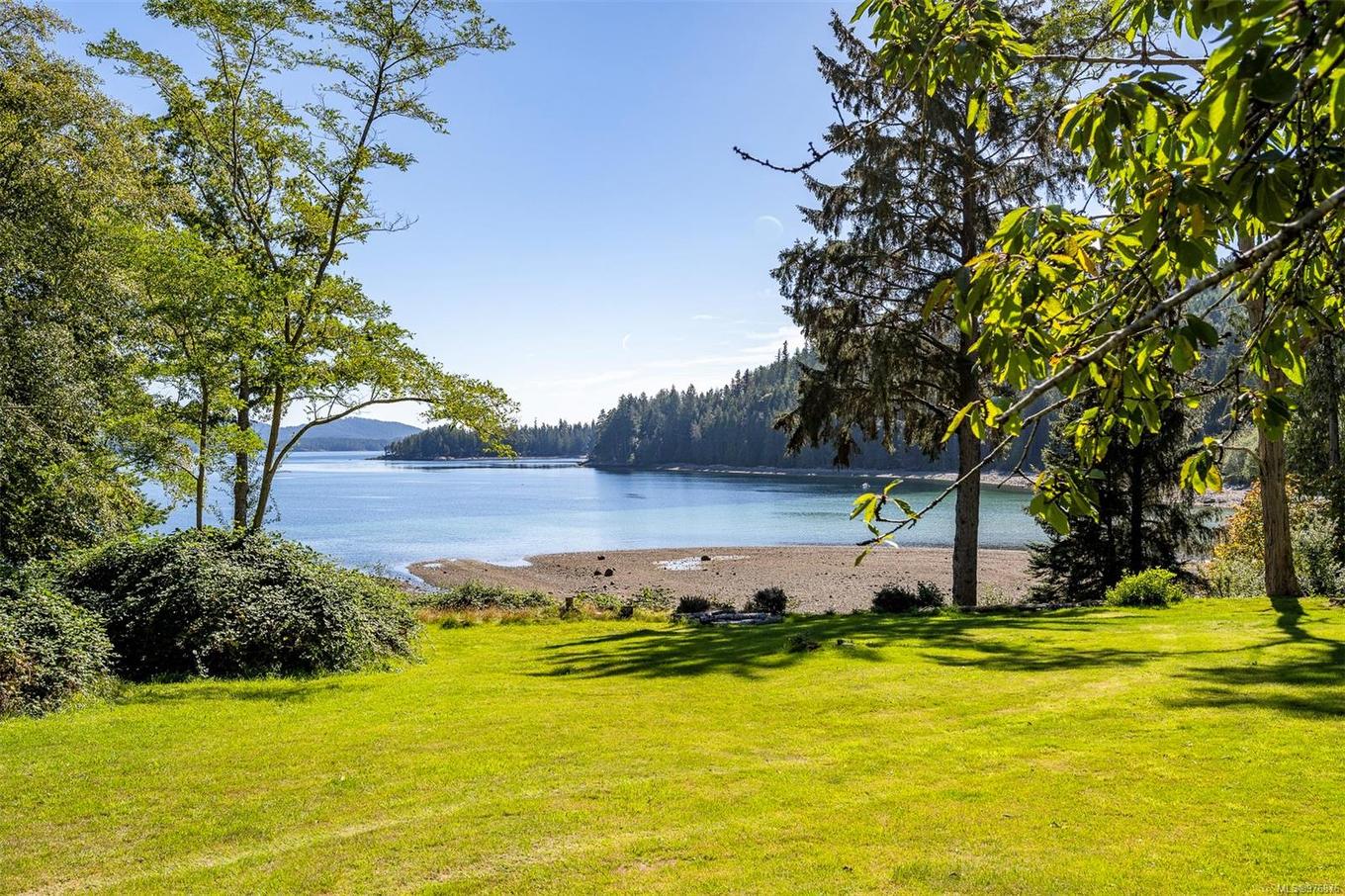 12683 Highway 101 Hwy, Powell River, BC