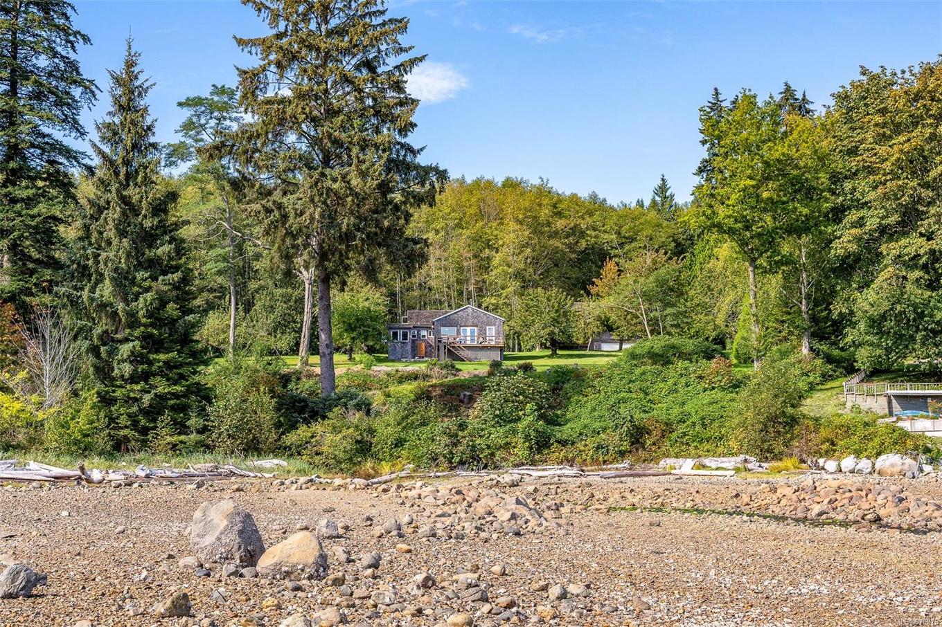 12683 Highway 101 Hwy, Powell River, BC