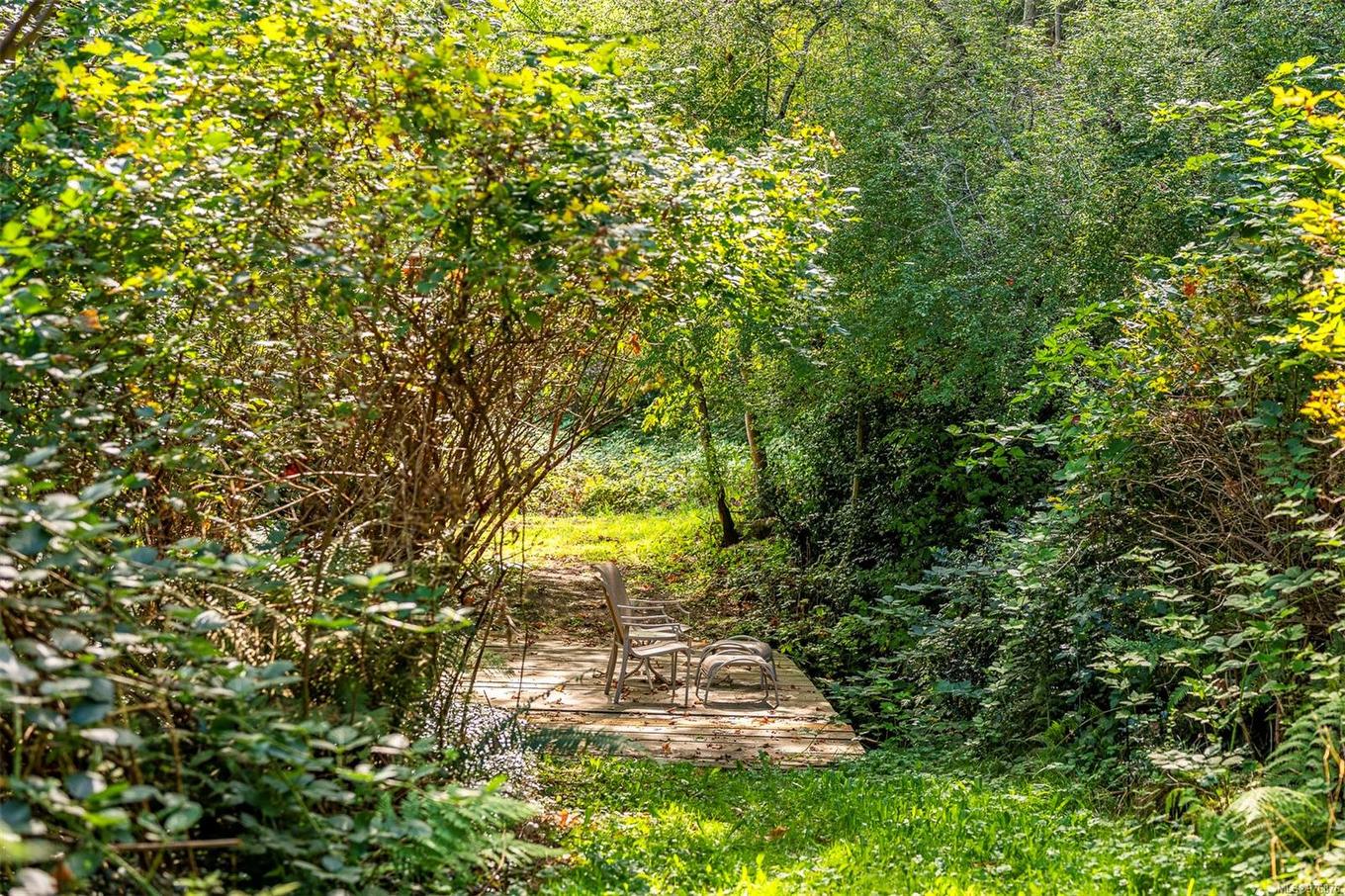 12683 Highway 101 Hwy, Powell River, BC