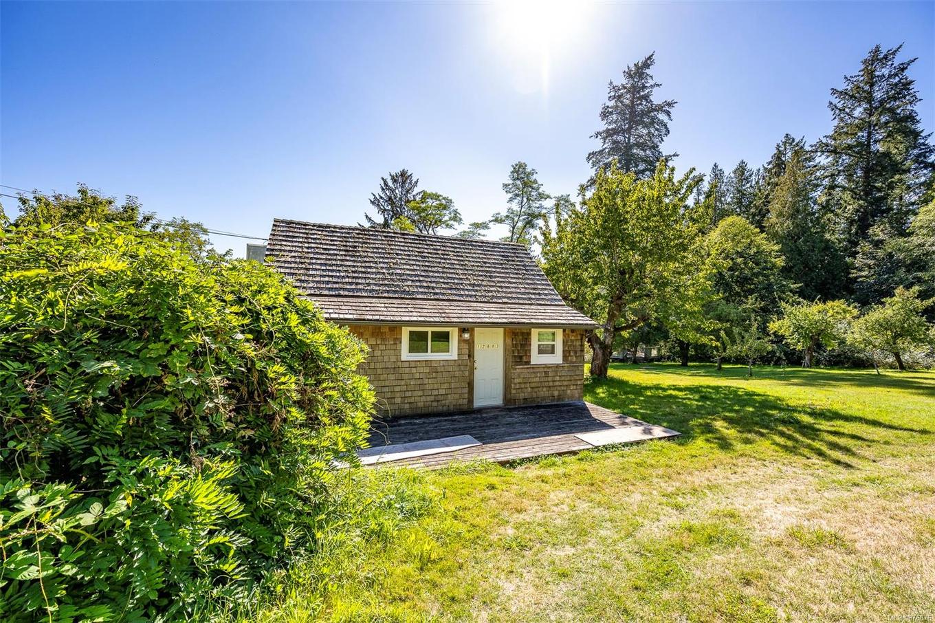 12683 Highway 101 Hwy, Powell River, BC