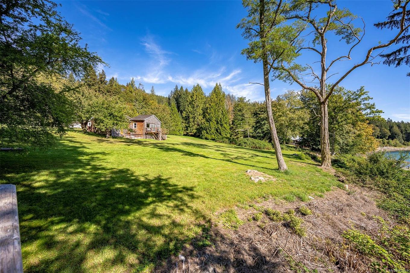 12683 Highway 101 Hwy, Powell River, BC