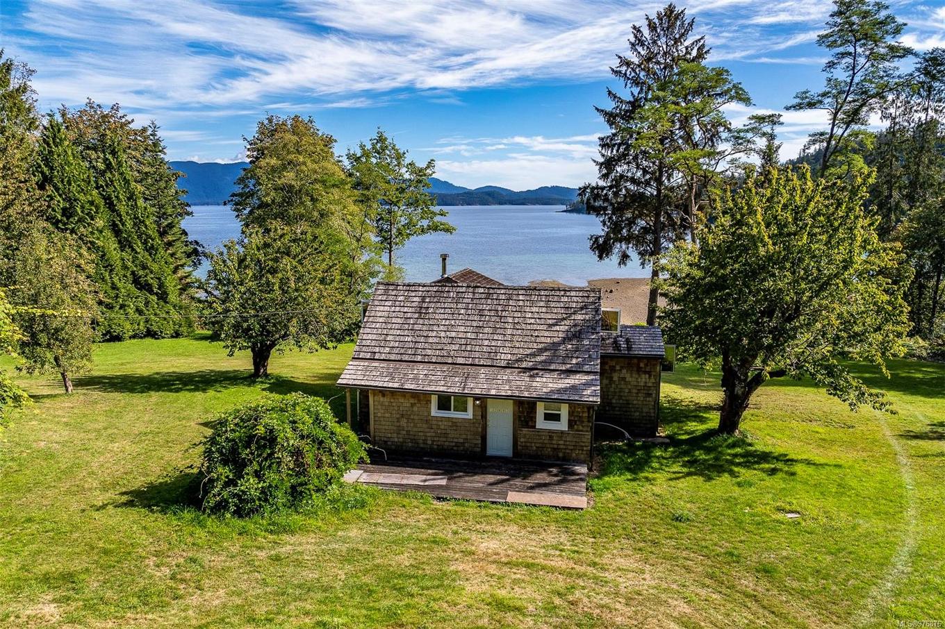 12683 Highway 101 Hwy, Powell River, BC