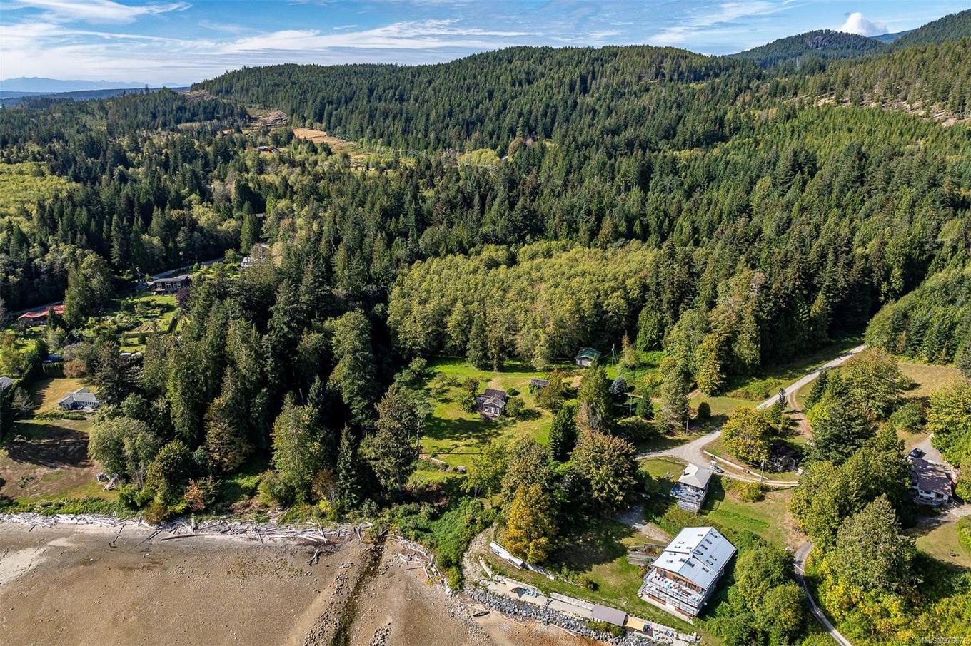 12683 Highway 101 Hwy, Powell River, BC