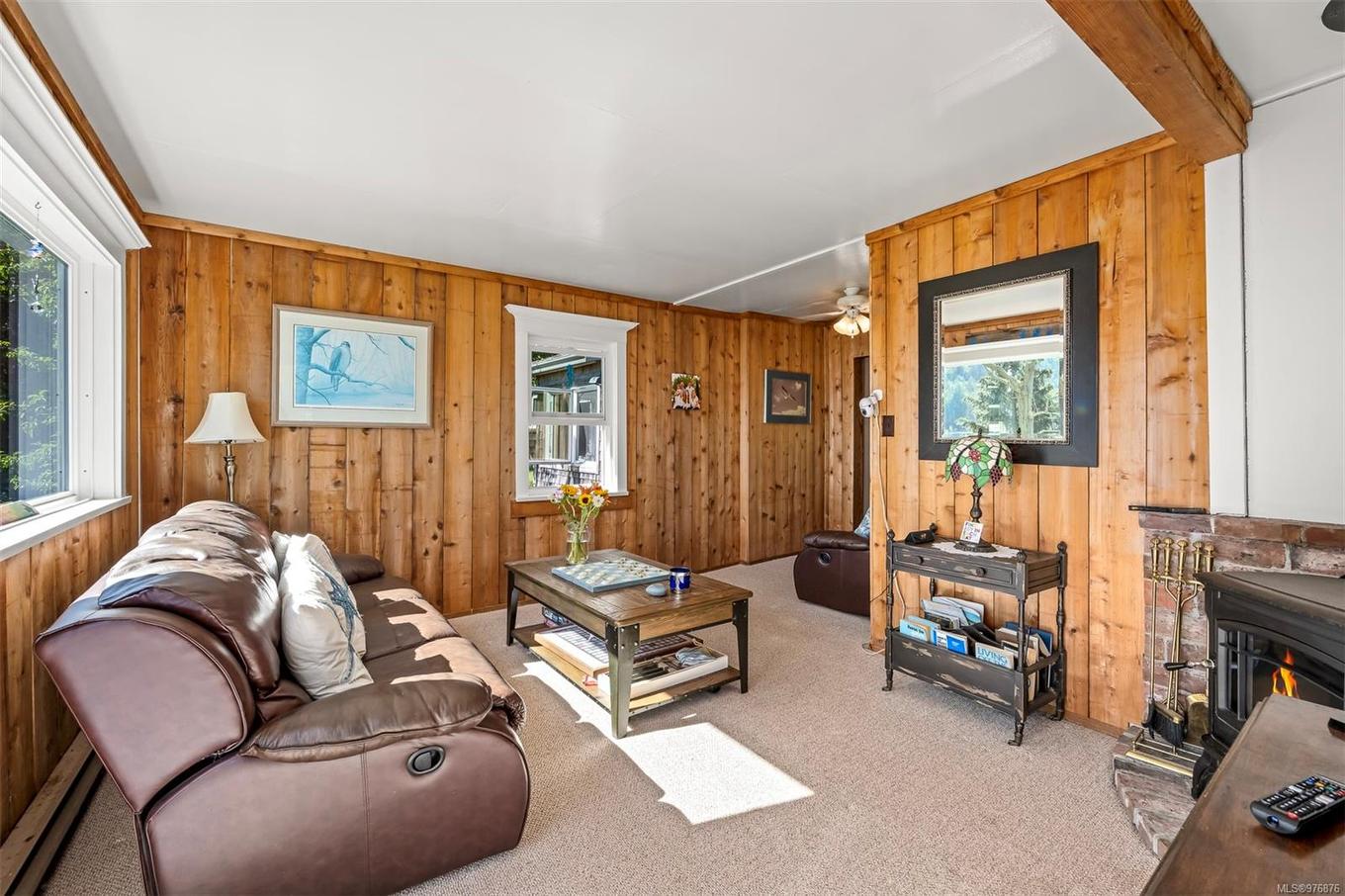 12683 Highway 101 Hwy, Powell River, BC