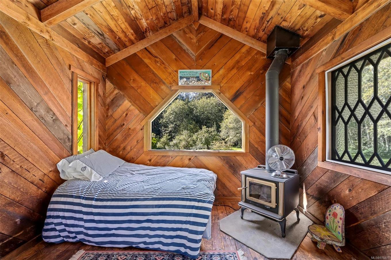 12683 Highway 101 Hwy, Powell River, BC