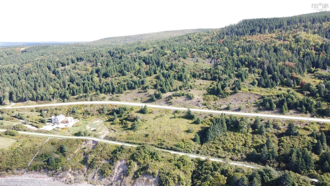 No 19 Highway, Craigmore, NS