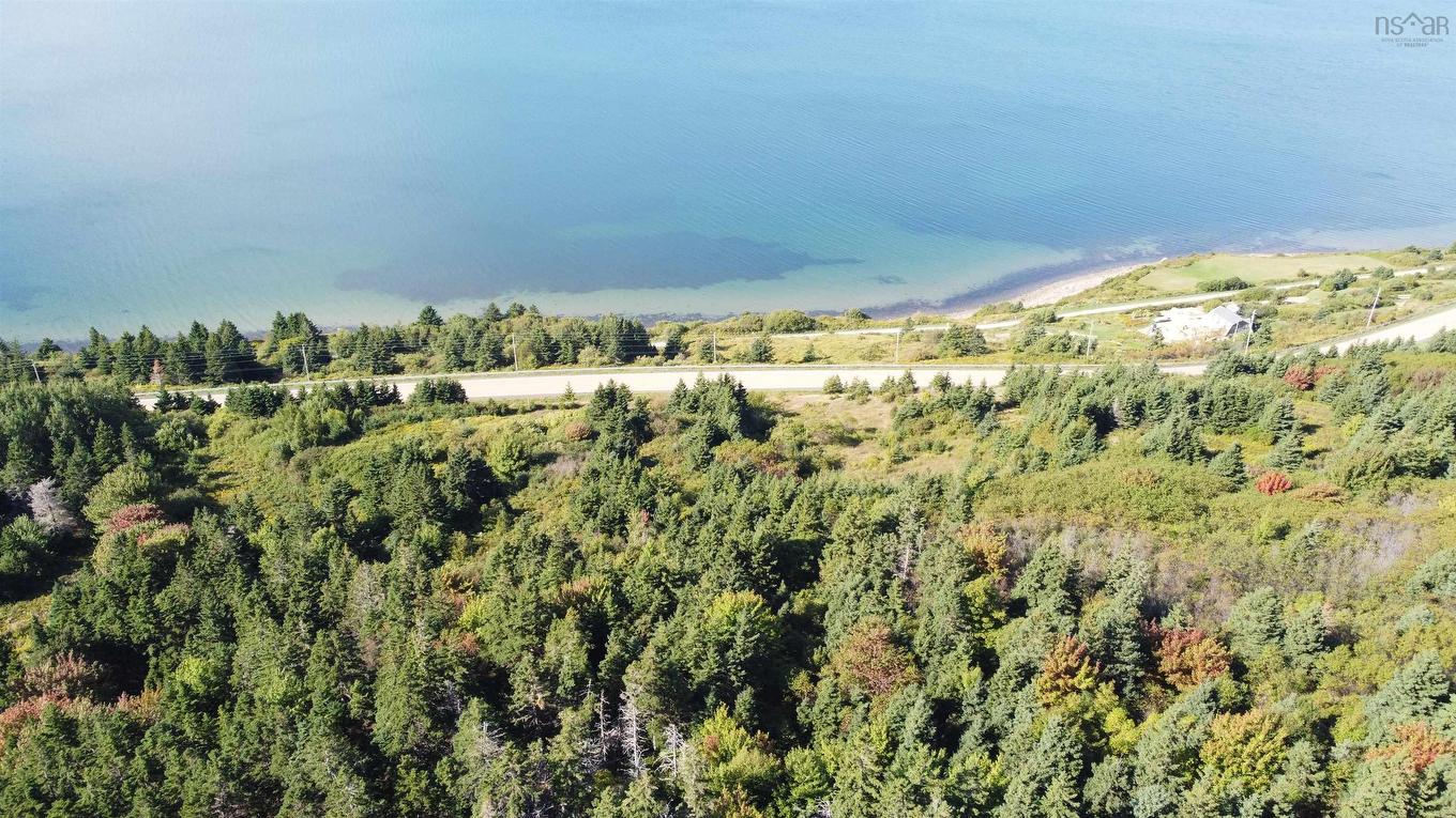 No 19 Highway, Craigmore, NS