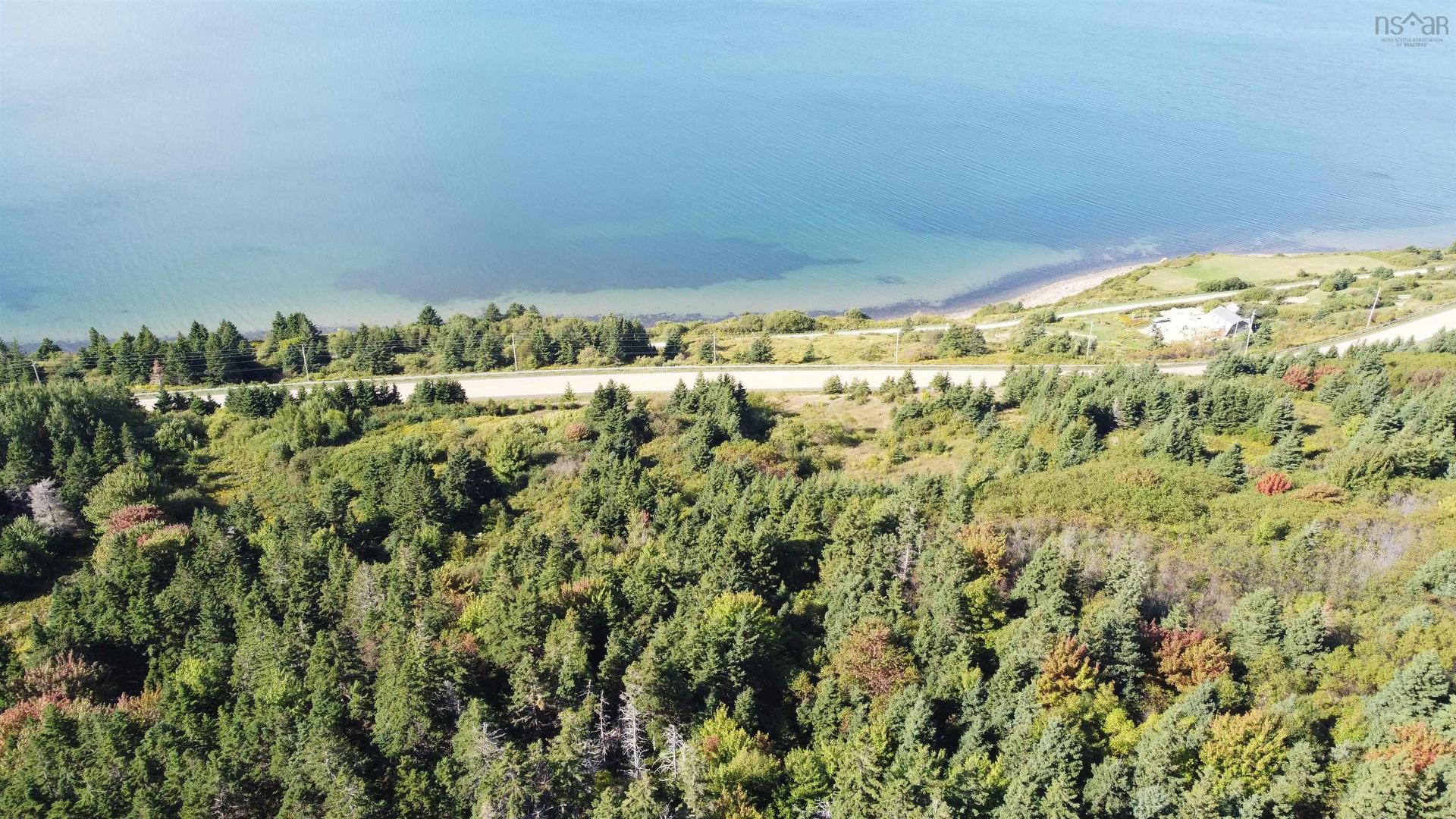 No 19 Highway, Craigmore, NS