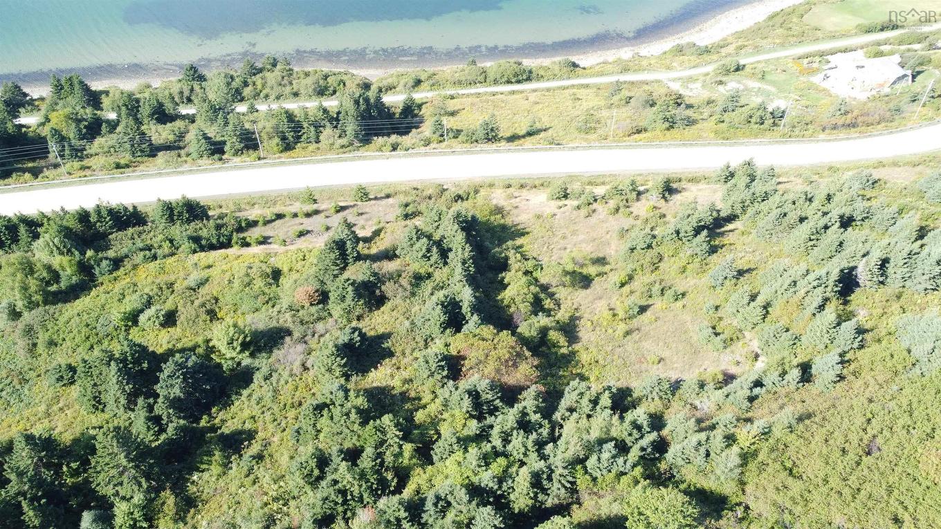 No 19 Highway, Craigmore, NS