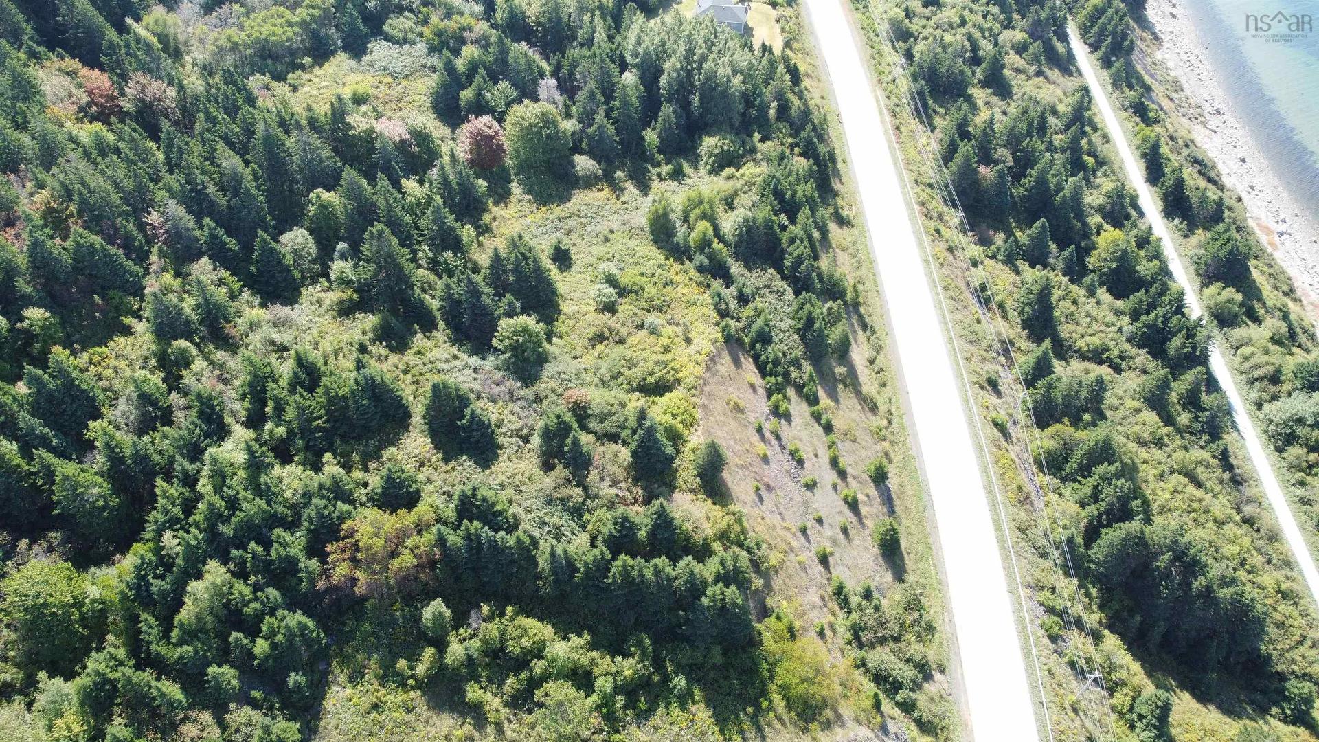 No 19 Highway, Craigmore, NS
