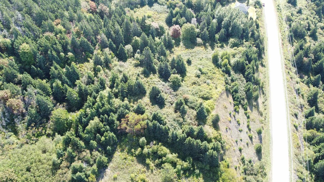 No 19 Highway, Craigmore, NS