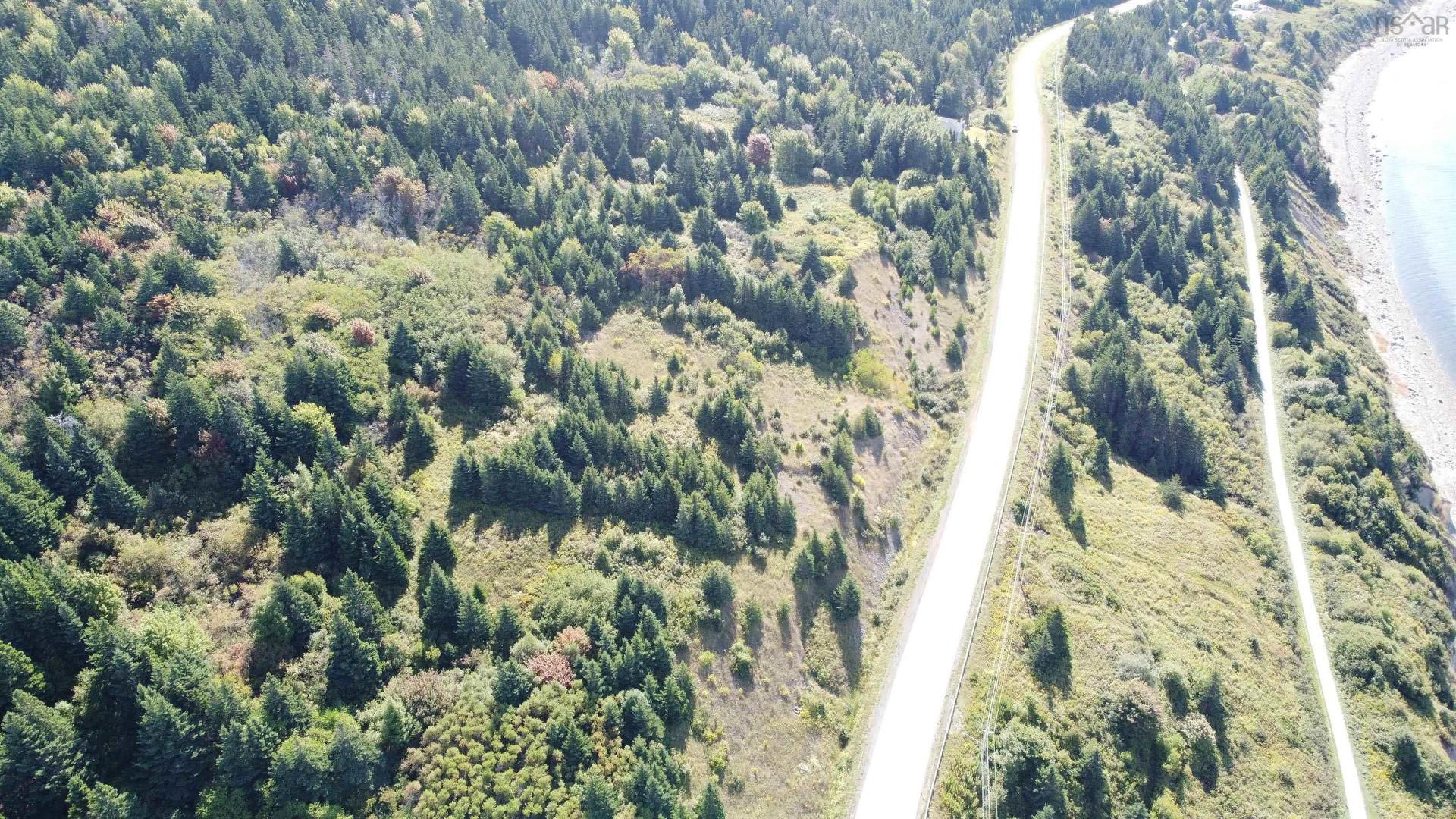 No 19 Highway, Craigmore, NS
