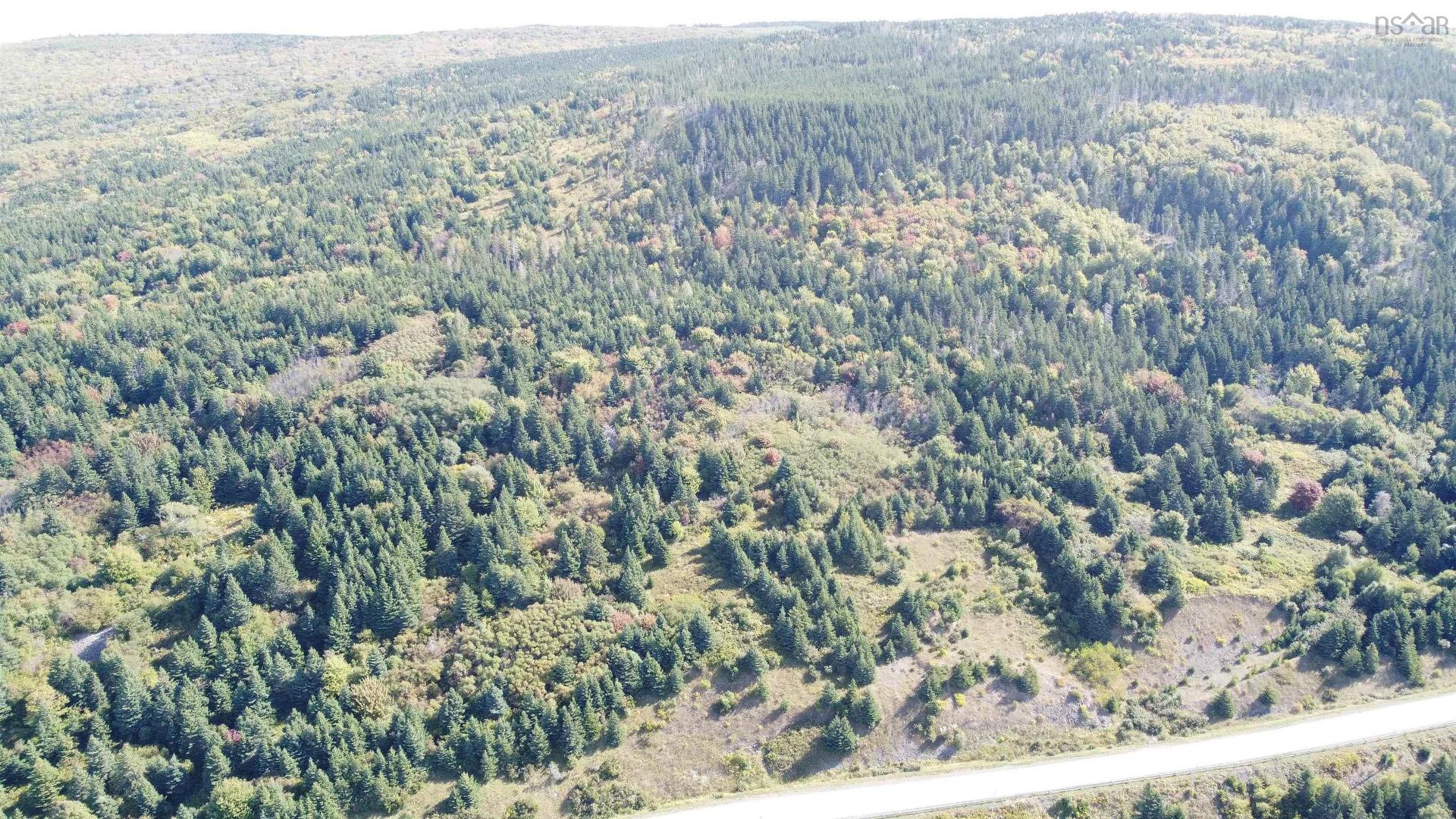 No 19 Highway, Craigmore, NS