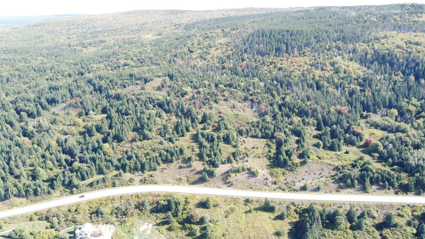 No 19 Highway, Craigmore, NS