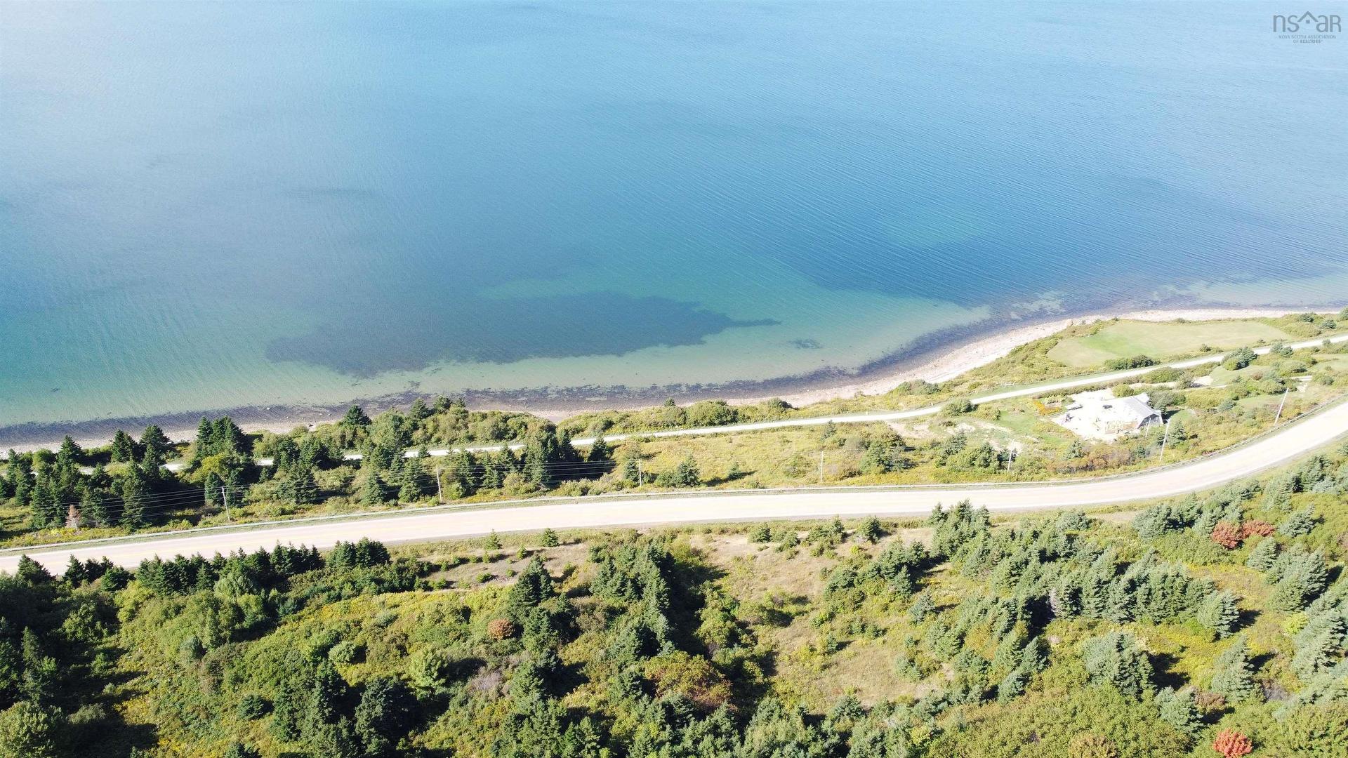 No 19 Highway, Craigmore, NS