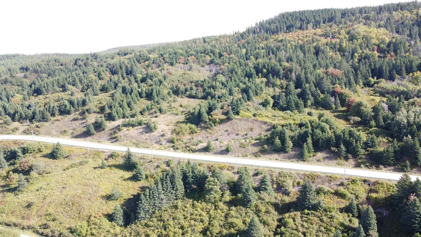 No 19 Highway, Craigmore, NS