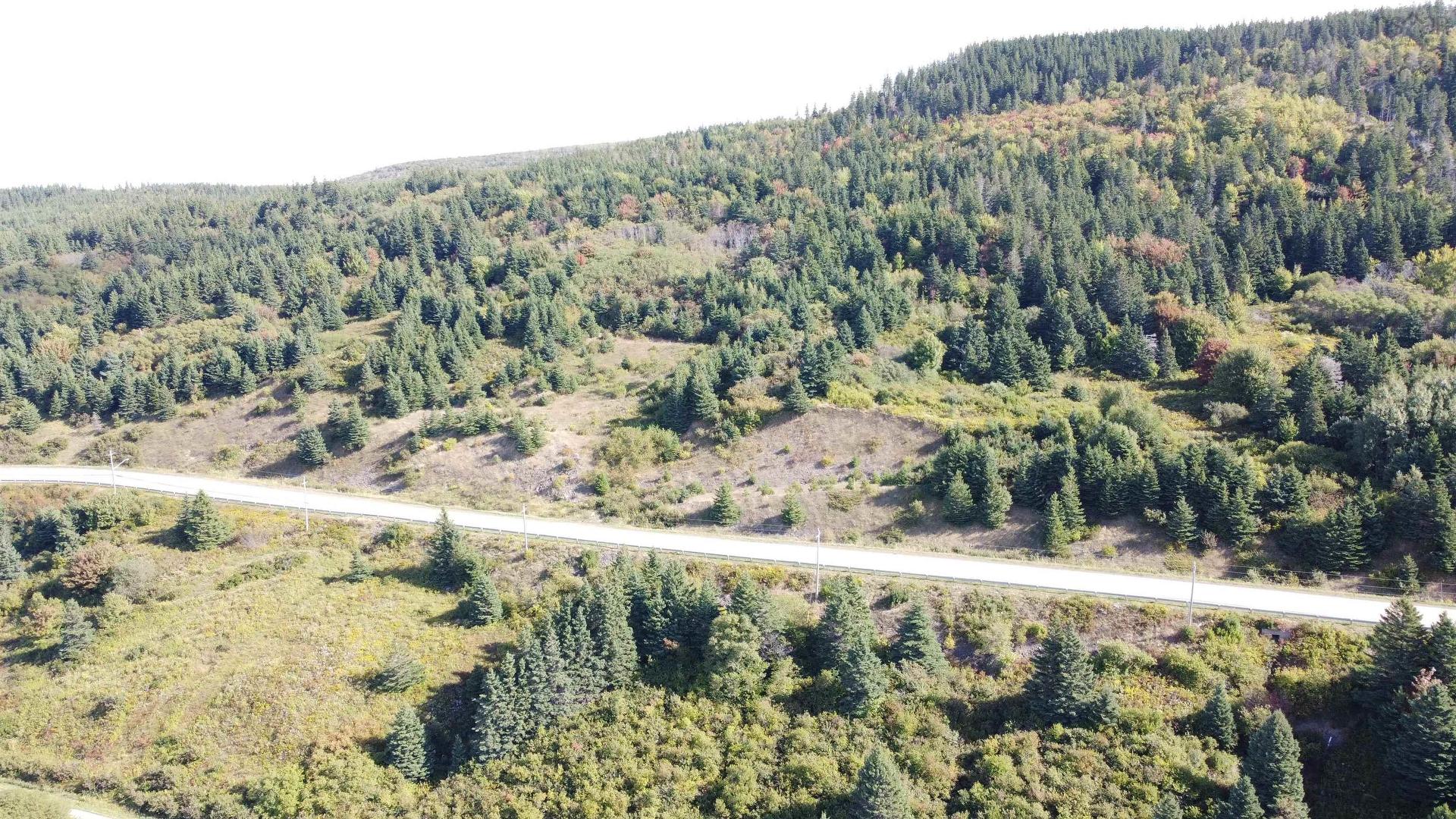 No 19 Highway, Craigmore, NS