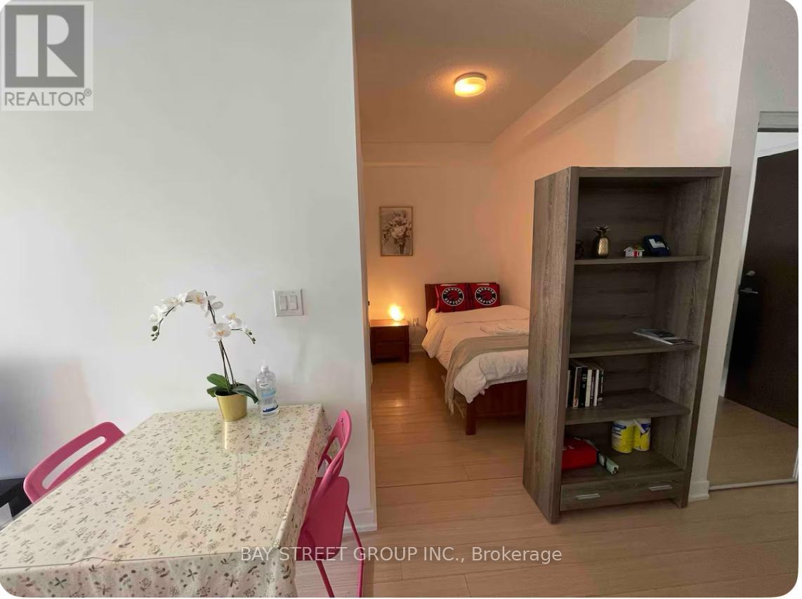 4303 - 21 Iceboat Terrace, Toronto, ON - Indoor Photo Showing Bedroom