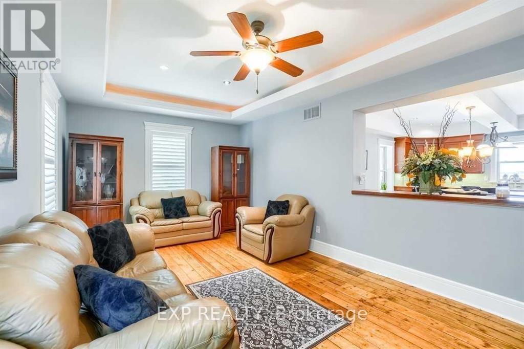 437028 4Th Line, Melancthon, ON - Indoor Photo Showing Other Room