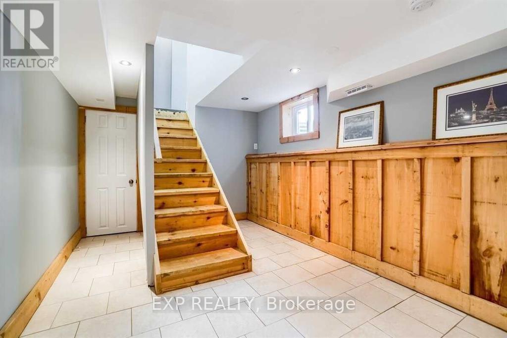 437028 4Th Line, Melancthon, ON - Indoor Photo Showing Other Room