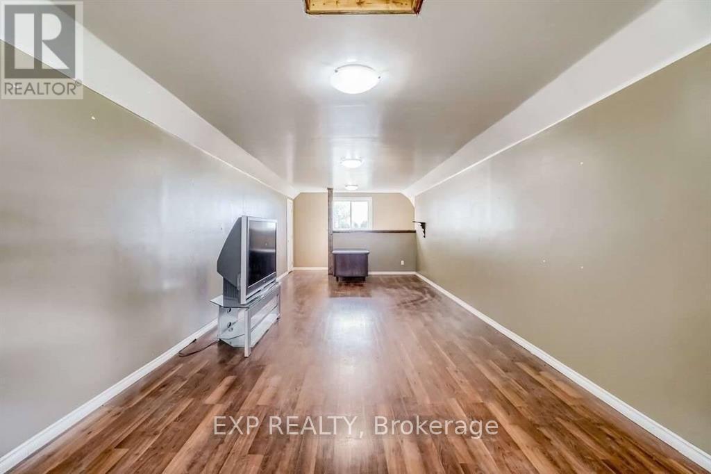 437028 4Th Line, Melancthon, ON - Indoor Photo Showing Other Room