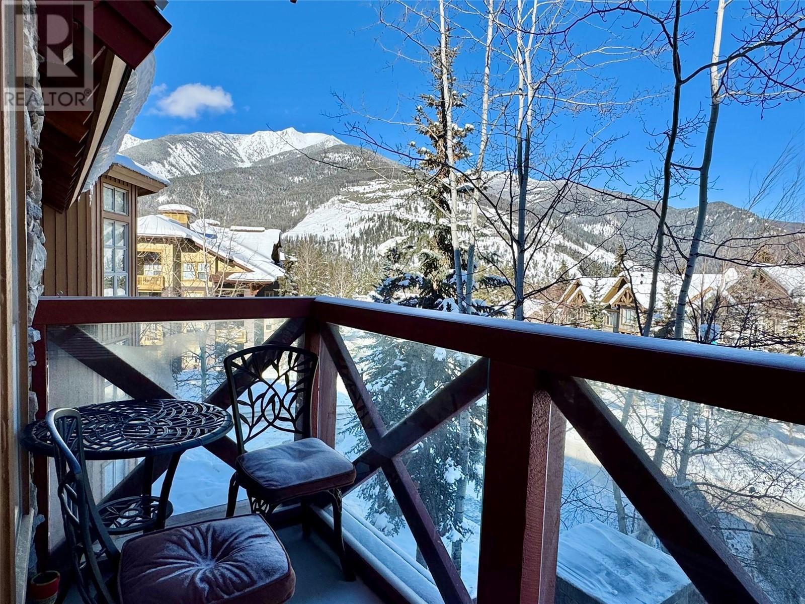 2080 Summit Drive Unit# 412, Panorama, BC - Outdoor