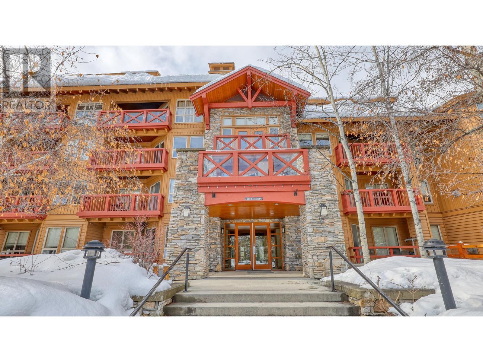 2080 Summit Drive Unit# 412, Panorama, BC - Outdoor