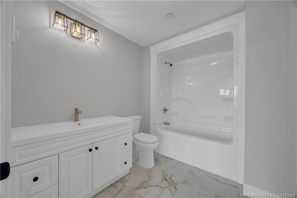 8 Rockingstone Dr, Saint John, NB