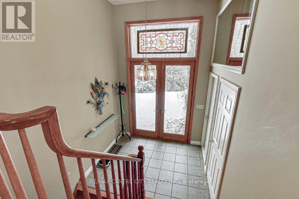 34639 Third Line, Southwold, ON - Indoor Photo Showing Other Room
