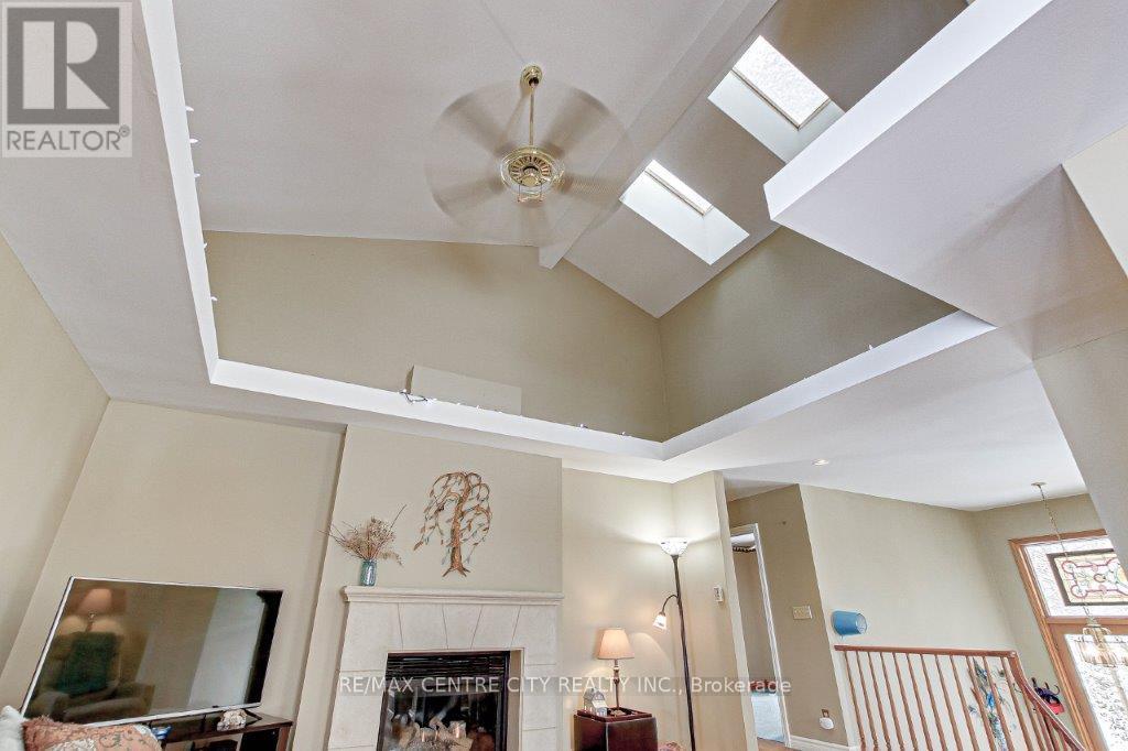 34639 Third Line, Southwold, ON - Indoor Photo Showing Other Room With Fireplace