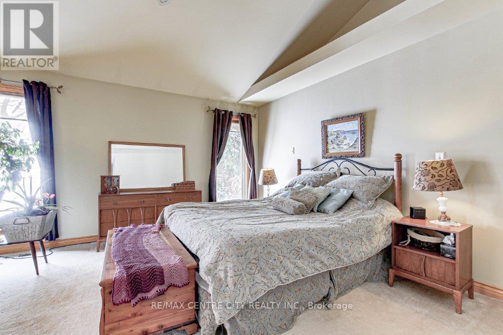 34639 Third Line, Southwold, ON - Indoor Photo Showing Bedroom