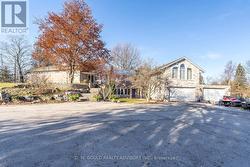 358 Maple Avenue, Halton Hills -