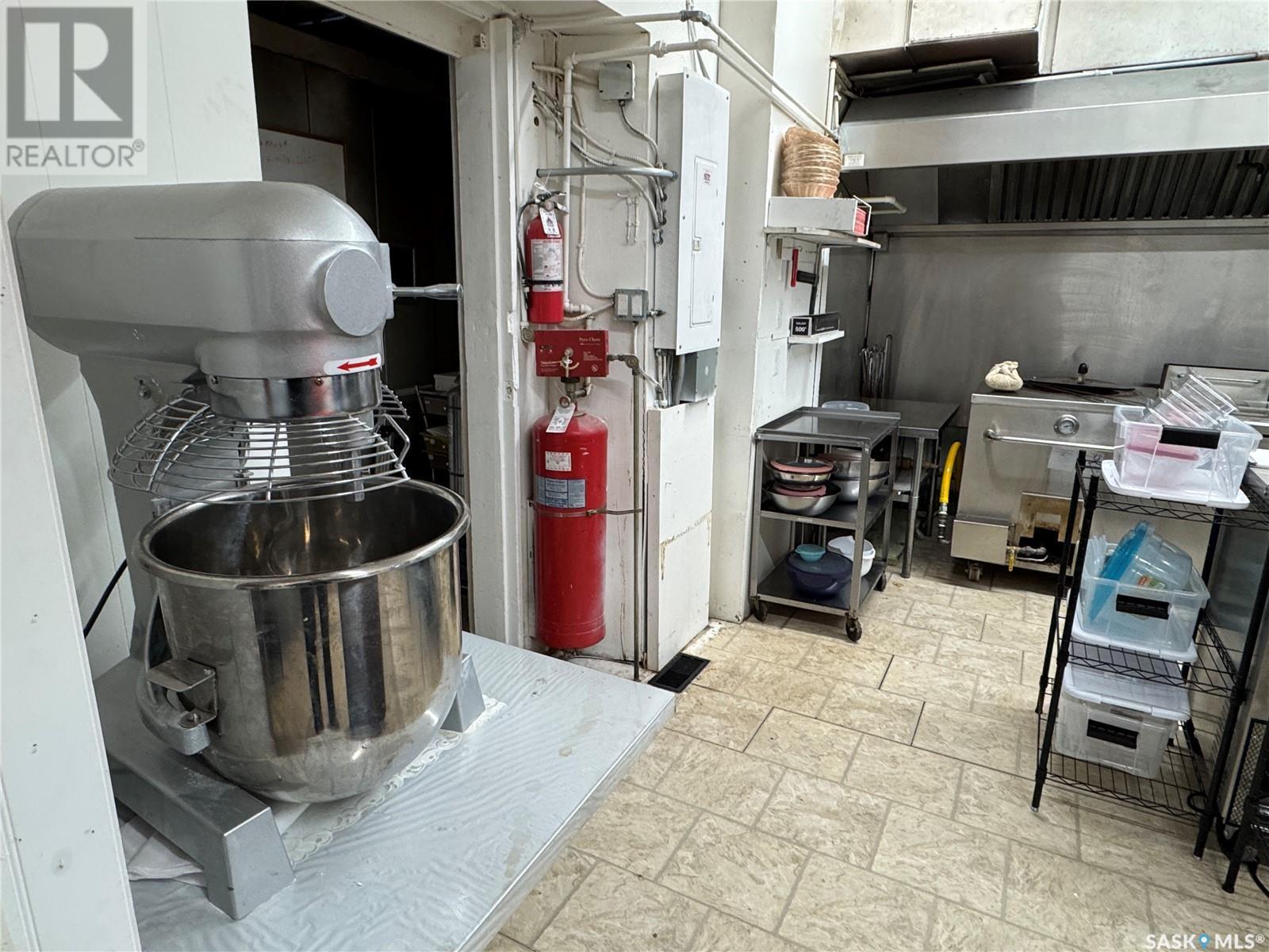 722 & 724 Desmond Street, Grenfell, SK