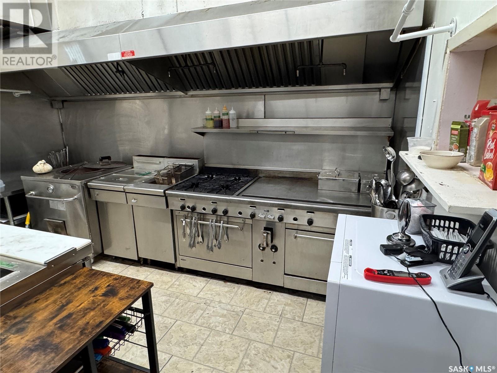 722 & 724 Desmond Street, Grenfell, SK