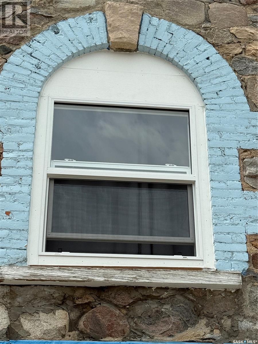 722 & 724 Desmond Street, Grenfell, SK