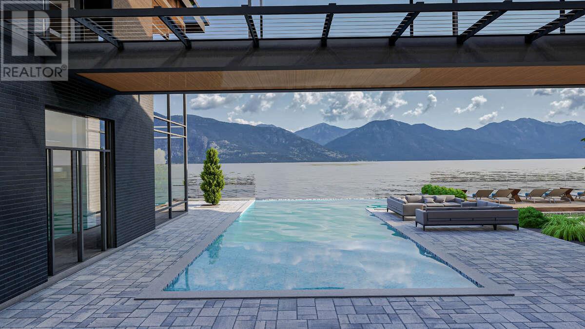 6 Westside Road, Invermere, BC