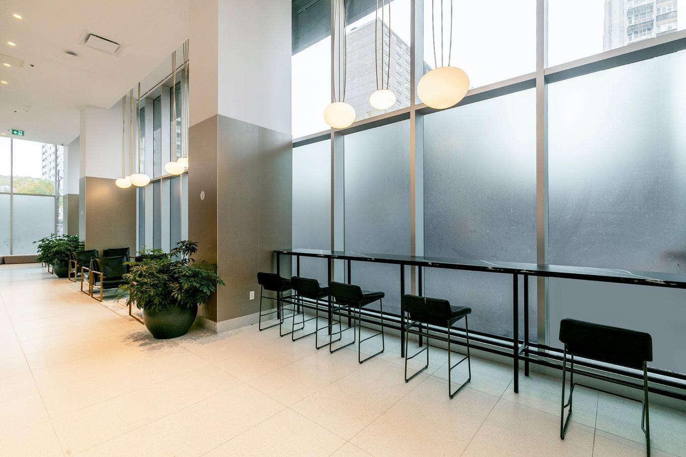 Réception - 1104-2300 Rue Tupper, Montréal (Ville-Marie), QC - Indoor Photo Showing Other Room