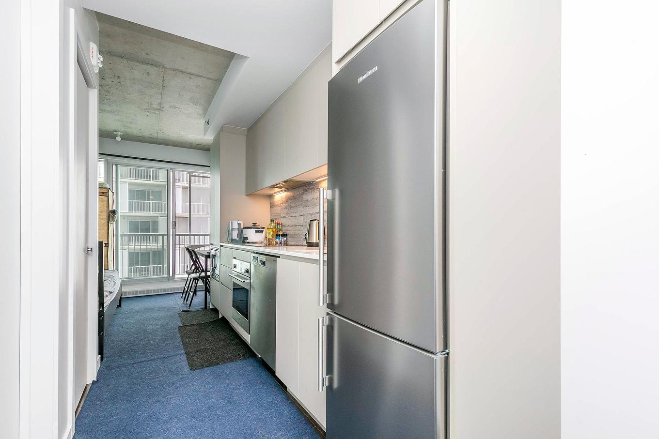 Hall d'entrée - 1104-2300 Rue Tupper, Montréal (Ville-Marie), QC - Indoor Photo Showing Kitchen