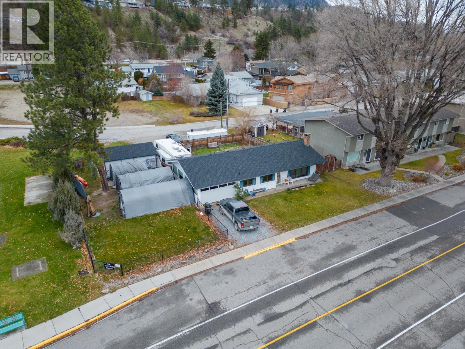 4194 Beach Avenue, Peachland, BC - Outdoor With View
