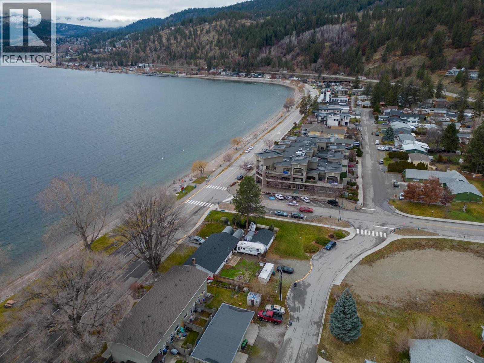 4194 Beach Avenue, Peachland, BC - Outdoor With Body Of Water With View