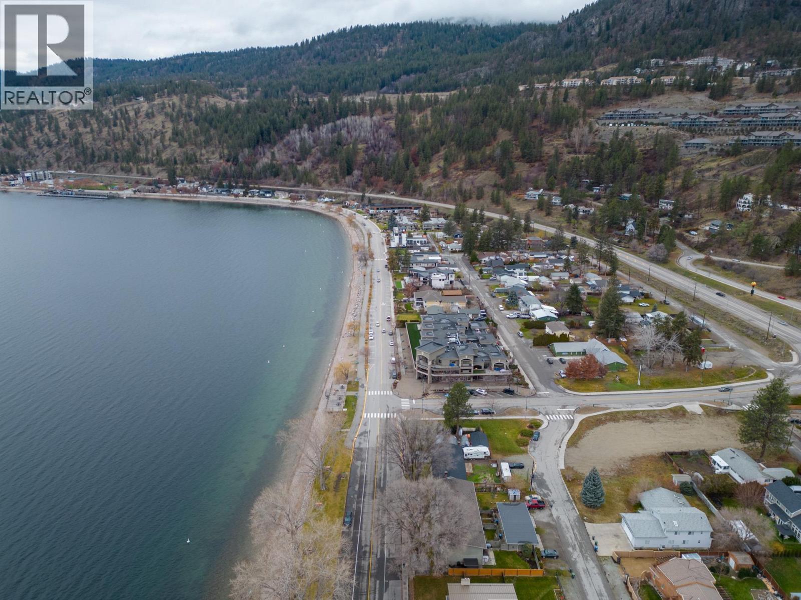 4194 Beach Avenue, Peachland, BC - Outdoor With Body Of Water With View