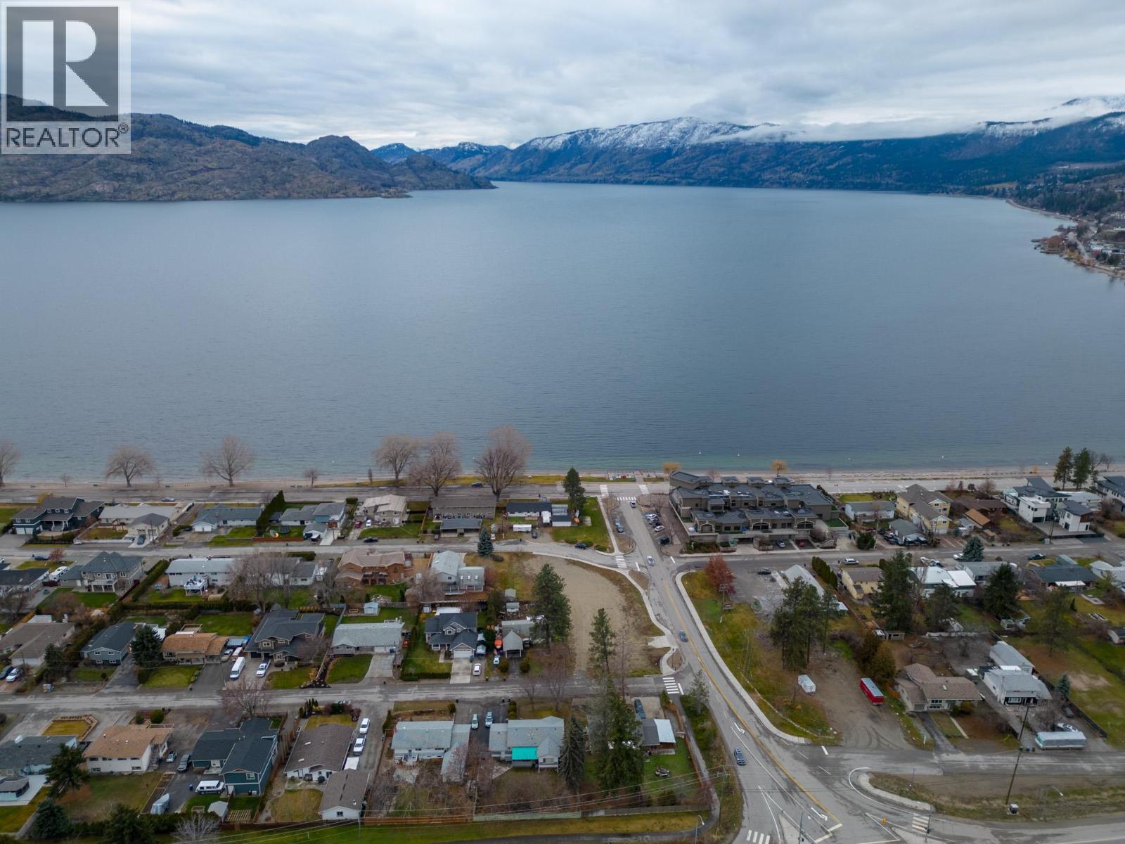 4194 Beach Avenue, Peachland, BC - Outdoor With Body Of Water With View