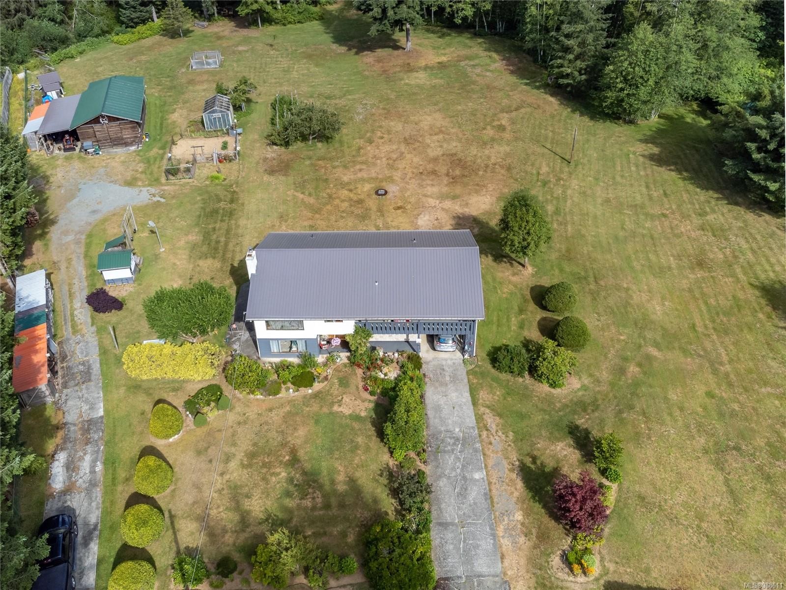 1301 Sayward Rd, Sayward, BC