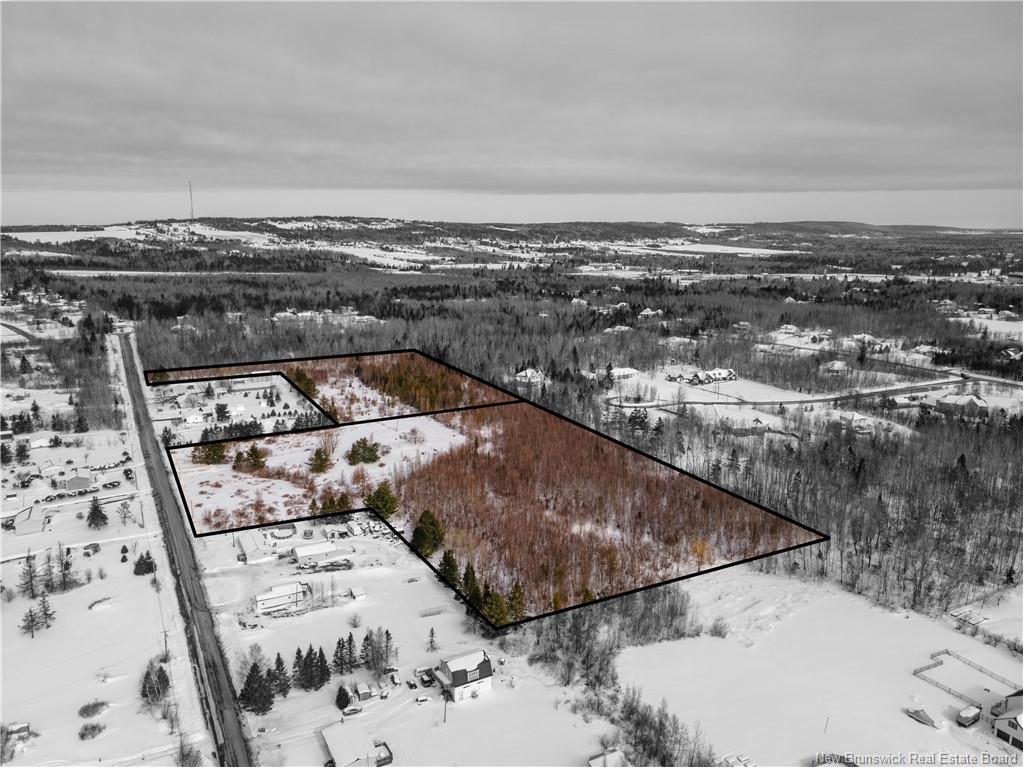 255 Zack Rd, Lutes Mountain, NB