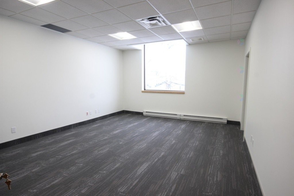 Interior - 202-110 Av. Principale, Rouyn-Noranda, QC - Indoor Photo Showing Other Room