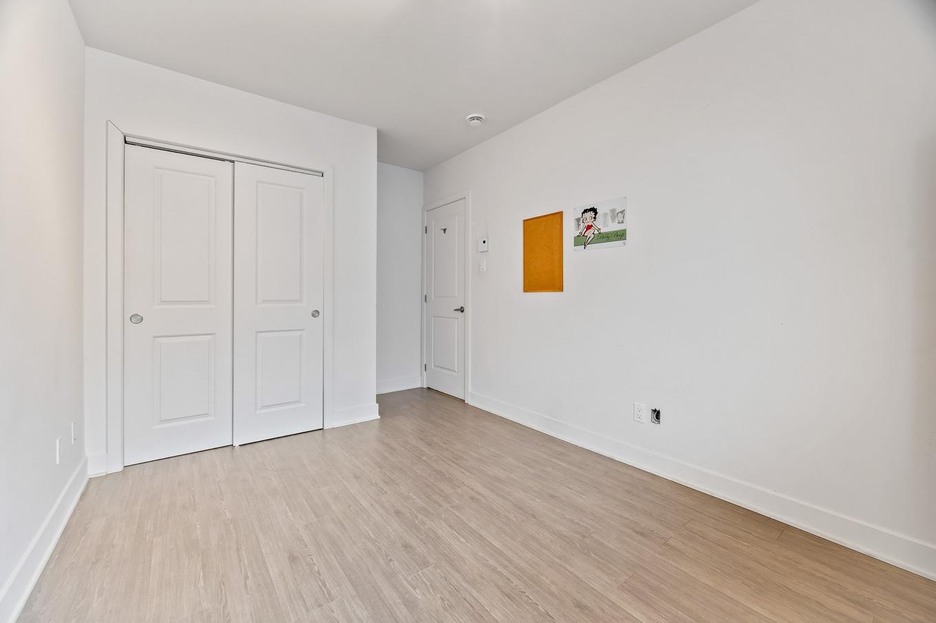 Bedroom - 1-2195 Rue Leclaire, Montréal (Mercier/Hochelaga-Maisonneuve), QC - Indoor Photo Showing Other Room