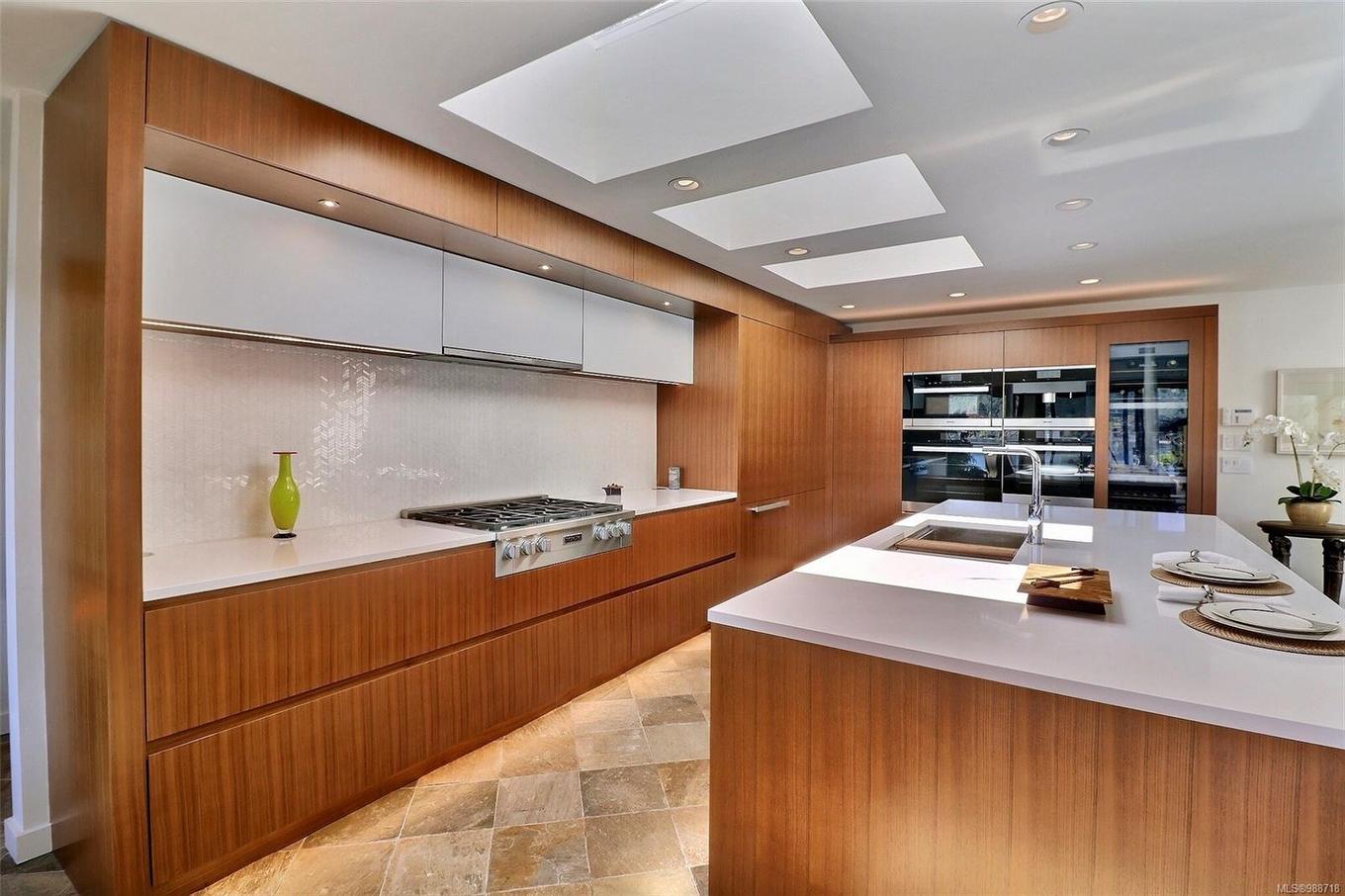 7909 Bedwell Dr, Pender Island, BC